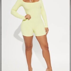 NWT citron fashion nova romper size xl